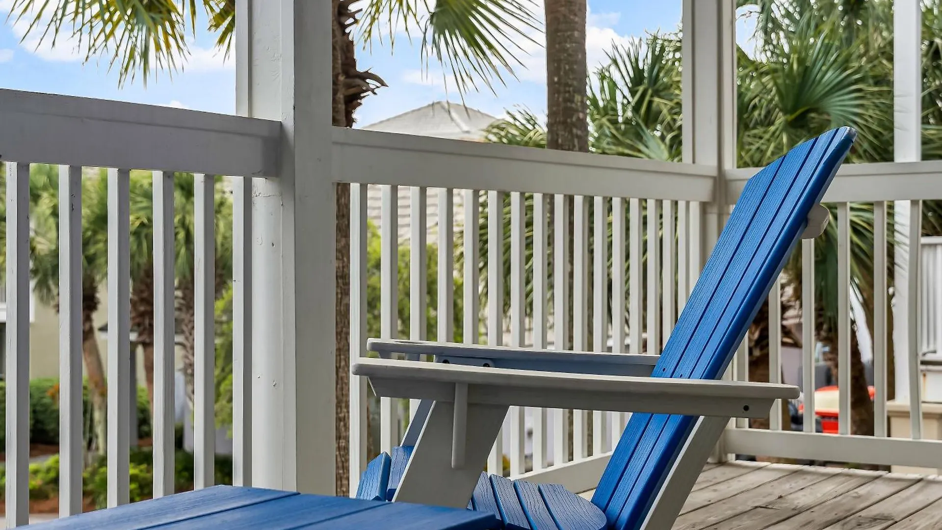 Holiday home Luxury Beach House Steps From Pool And Short Walk To Private Beach Pavilion Destin