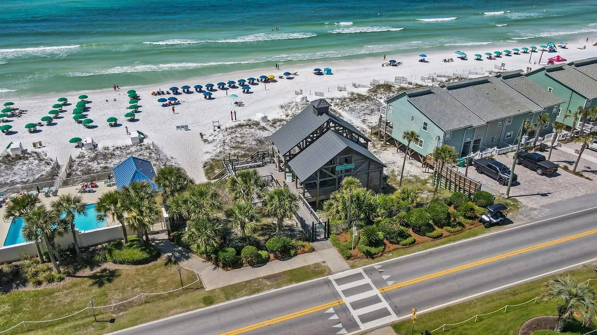 Luxury Beach House Steps From Pool And Short Walk To Private Beach Pavilion Destin Holiday home
