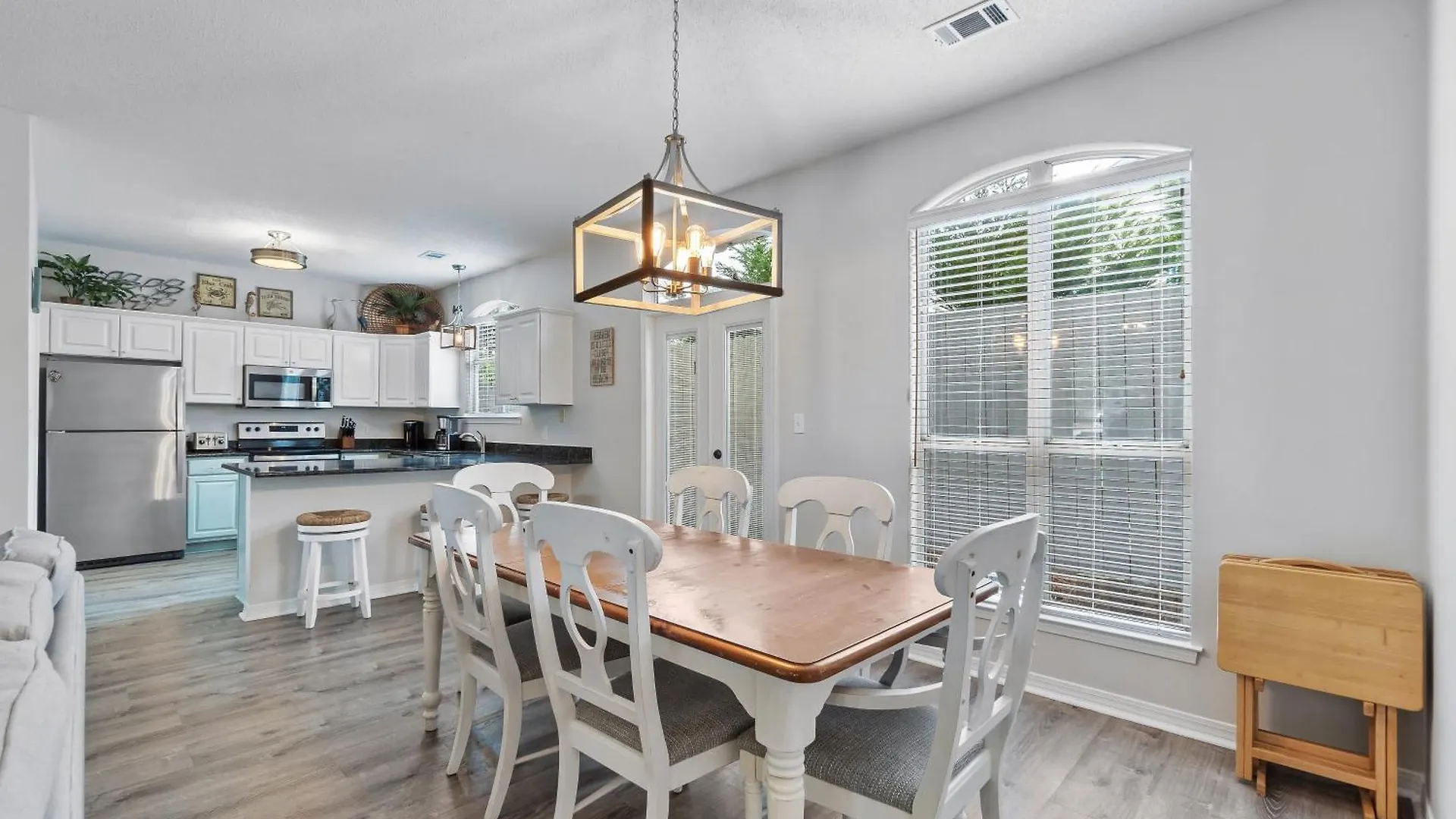 Holiday home Luxury Beach House Steps From Pool And Short Walk To Private Beach Pavilion Destin United States
