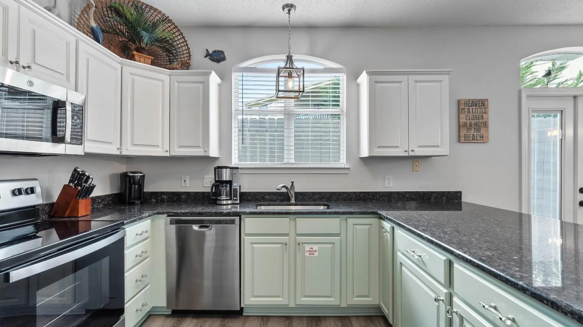 Luxury Beach House Steps From Pool And Short Walk To Private Beach Pavilion Destin 0*,